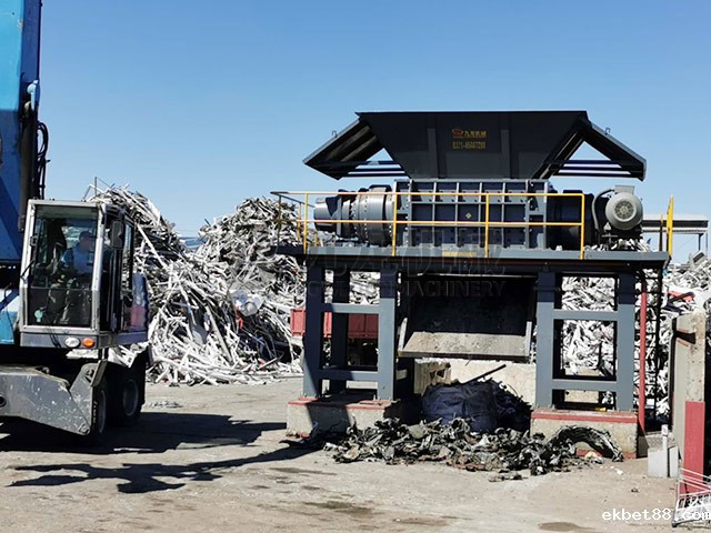 金属撕碎机 金属撕碎机